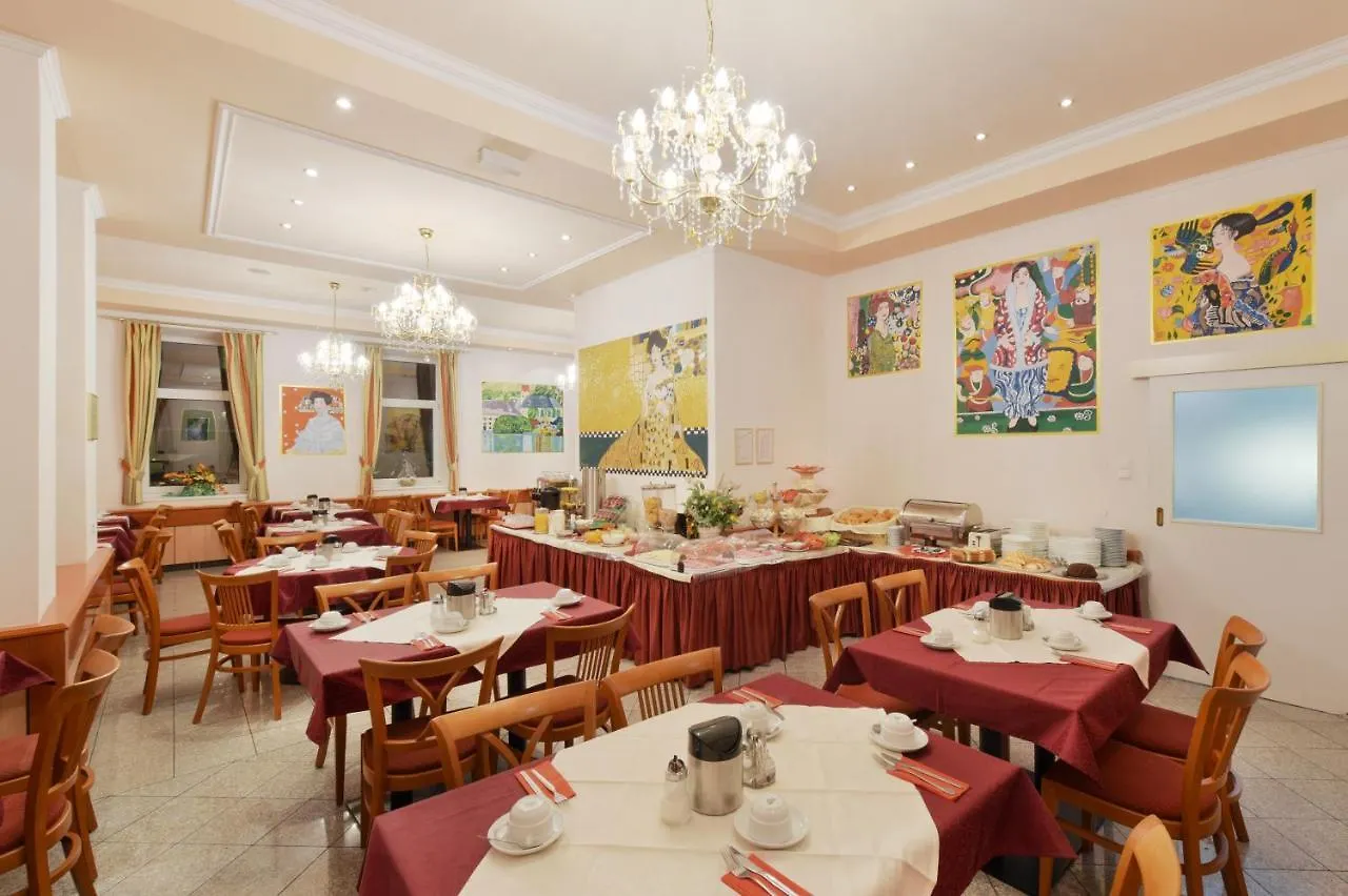 Garten- Und Kunsthotel Gabriel City Vienna Hotel