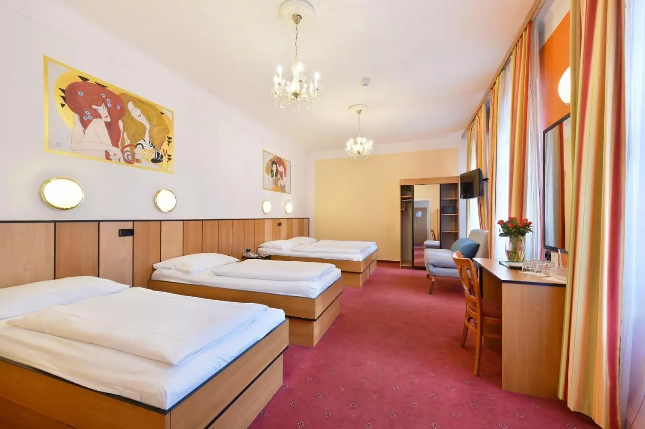 Garten- Und Kunsthotel Gabriel City Vienna Austria