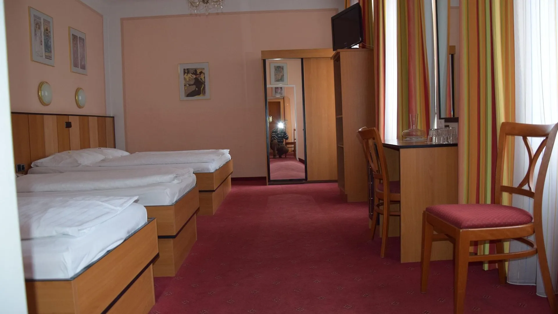 Garten- Und Kunsthotel Gabriel City Vienna