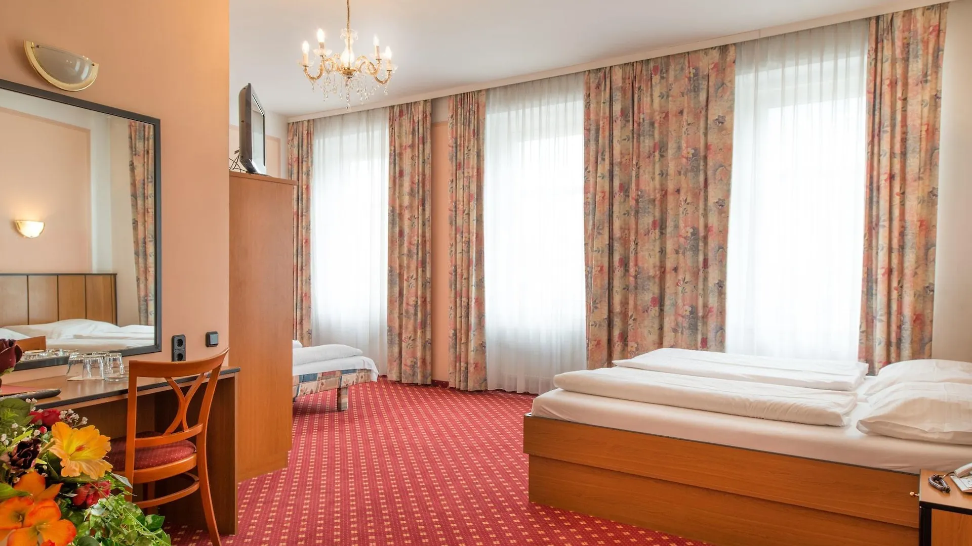 Garten- Und Kunsthotel Gabriel City Vienna Hotel