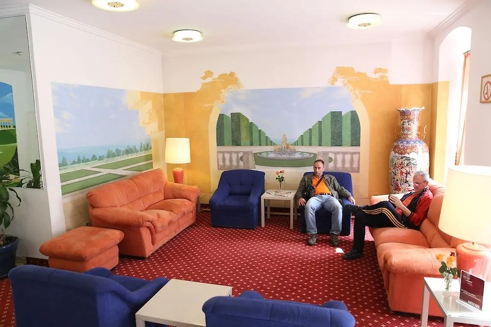 Garten- Und Kunsthotel Gabriel City Vienna Hotel
