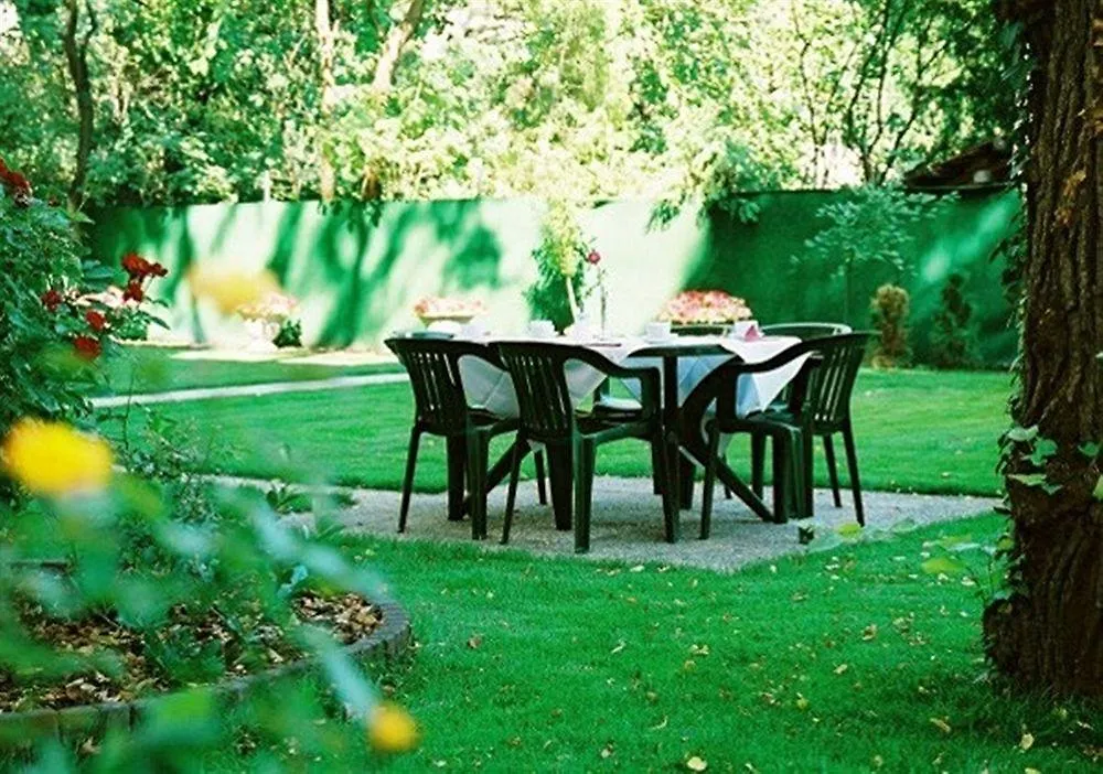 Garten- Und Kunsthotel Gabriel City Vienna
