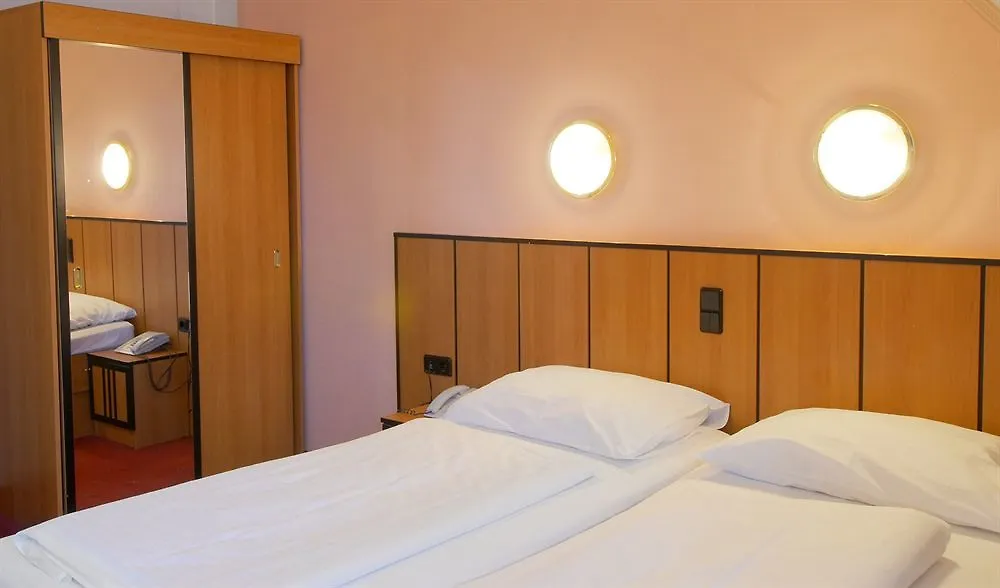 Garten- Und Kunsthotel Gabriel City Vienna