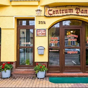 Centrum Panzió Pensiune Debreţin
